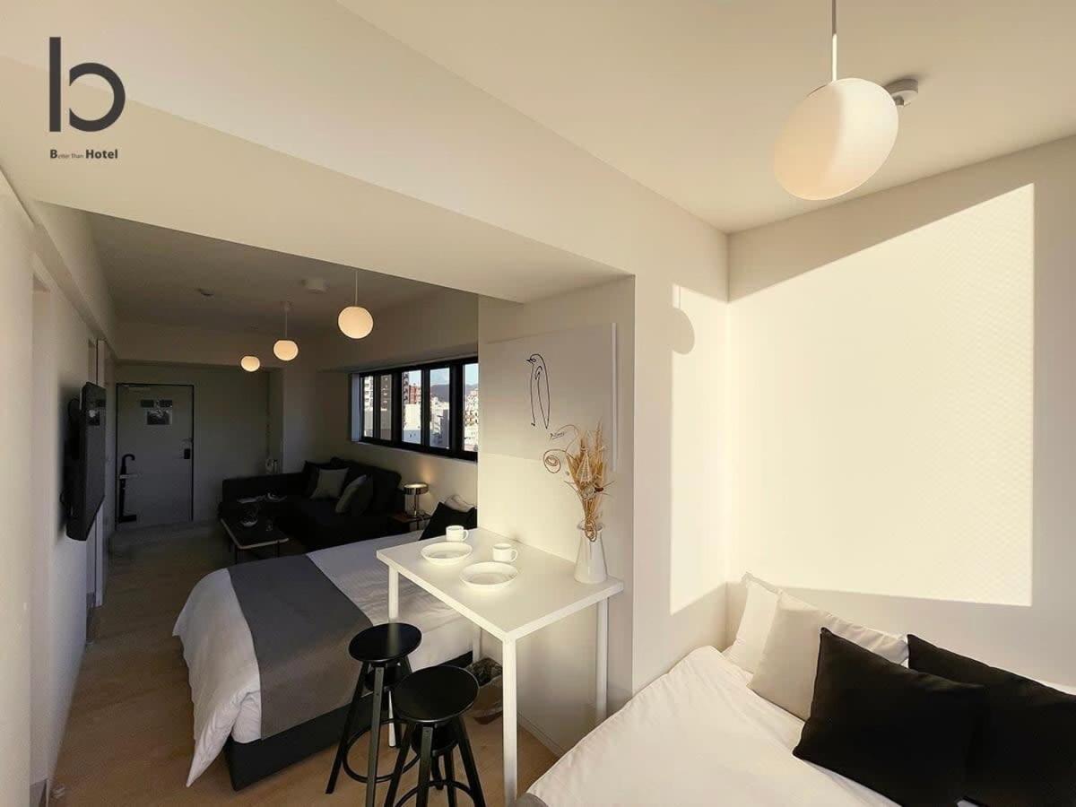 Bhotel Nekoyard - Comfortable Studio, Easy Walk To Peace Park 히로시마 외부 사진