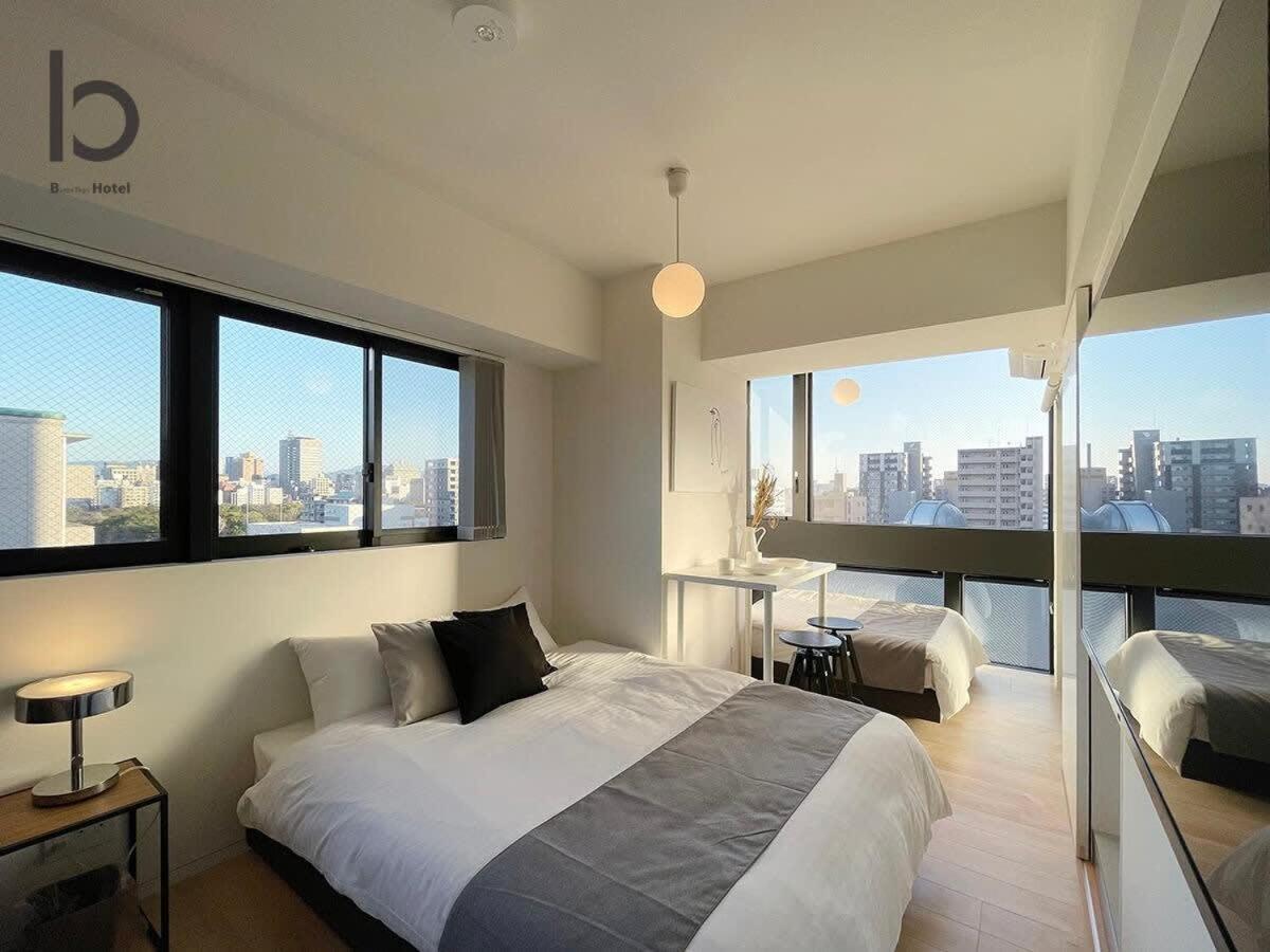 Bhotel Nekoyard - Comfortable Studio, Easy Walk To Peace Park 히로시마 외부 사진
